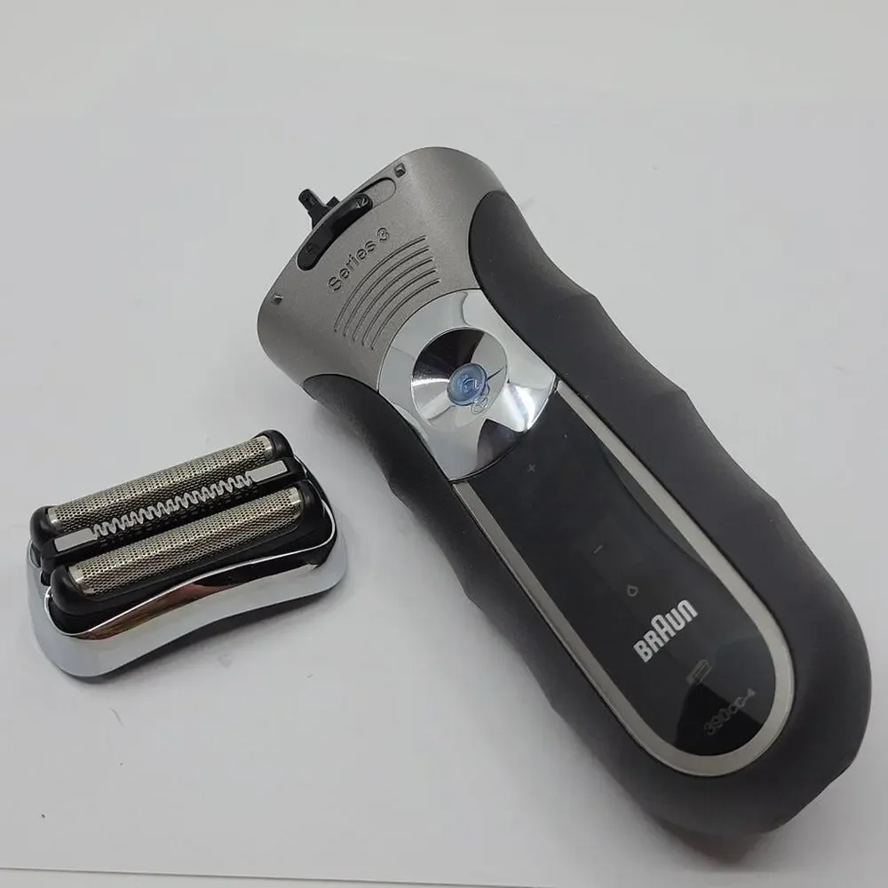 Braun Series 3 390cc-4 Cordless Rechargeable Mens Self-Cleaning Electric Shaver